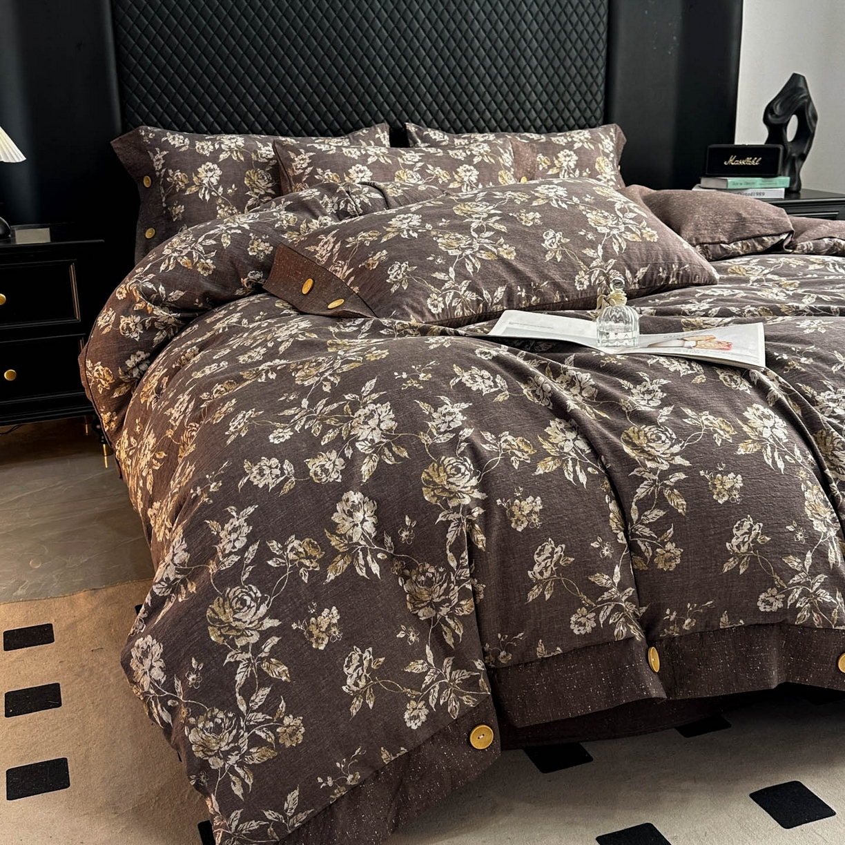 91家纺网 家纺一手货源 找家纺 晚爱家纺（原晚安家居） 2026新款加厚双层纱原麻纽扣款四件套 金枝蔓