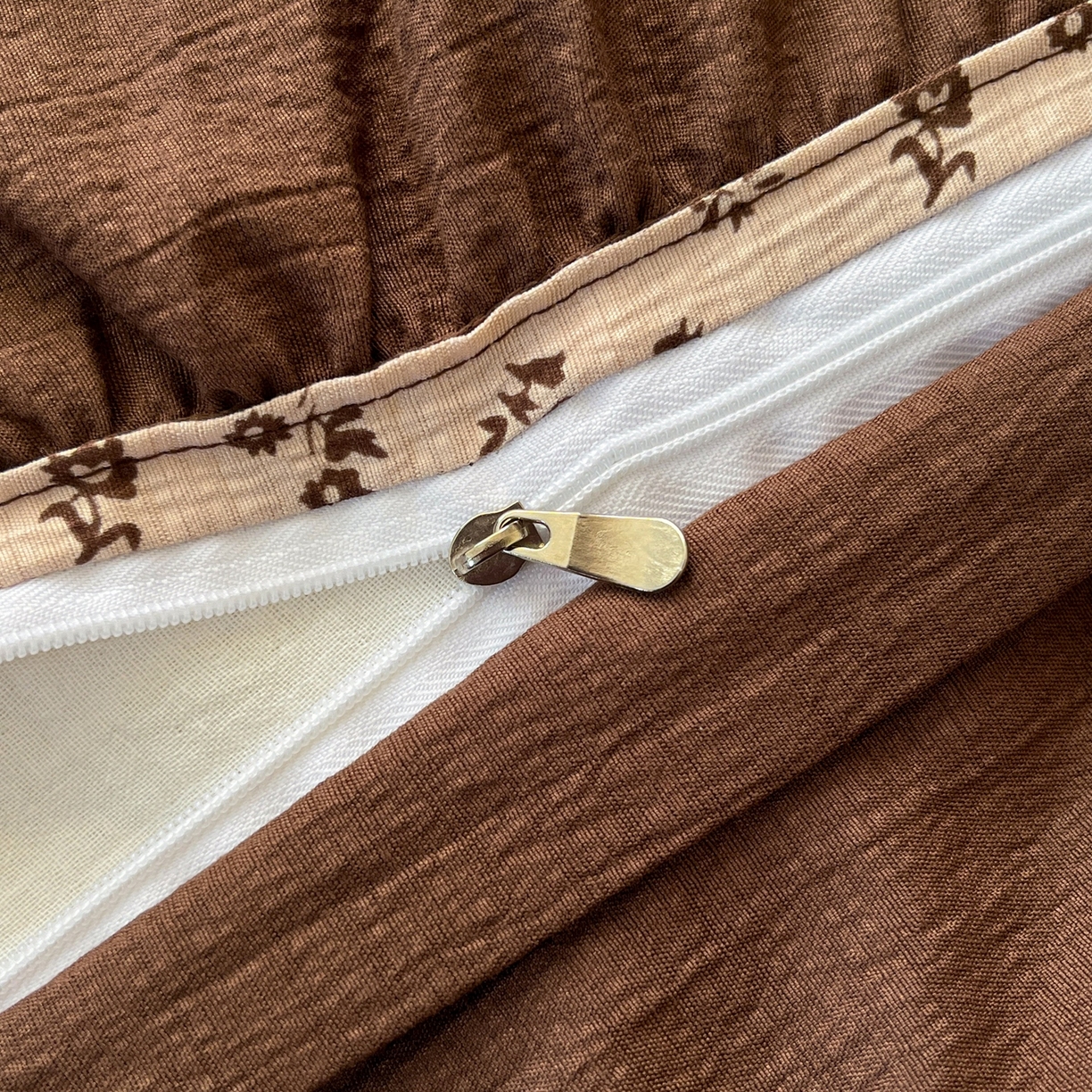 91家纺网 家纺一手货源 找家纺 欣宜家纺 2026新款荷叶花边床上四件套ins风法式少女心被套床单学生宿舍三件套 夜曲