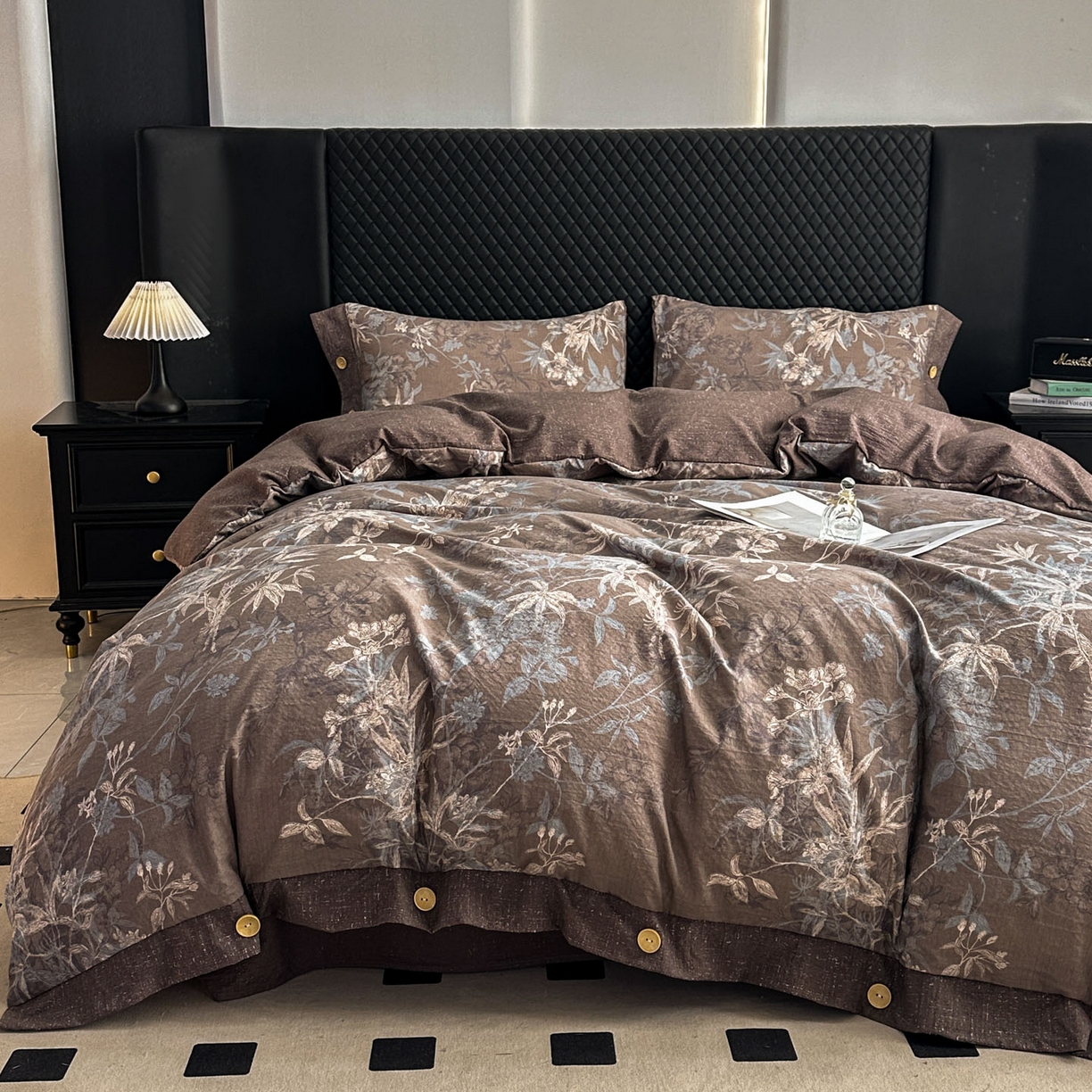 91家纺网 家纺一手货源 找家纺 晚爱家纺（原晚安家居） 2026新款加厚双层纱原麻纽扣款四件套 叶影