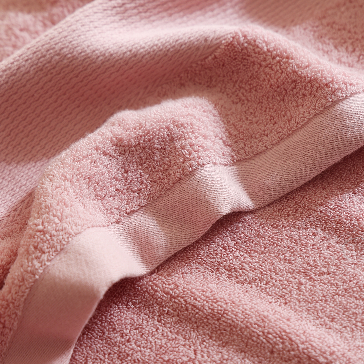 91家纺网 家纺一手货源 找家纺 （总）朴尔家纺-毛巾被 2026新款纯色全棉缎档加大加厚浴巾-晨雾