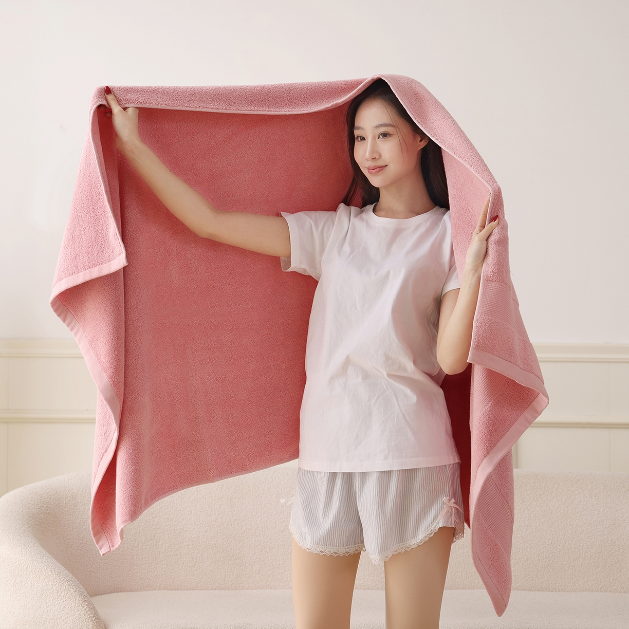 91家纺网 家纺一手货源 找家纺 朴尔家纺-毛巾被 2026新款纯色全棉缎档加大加厚浴巾-晨雾 迷香粉 90x180cm/条