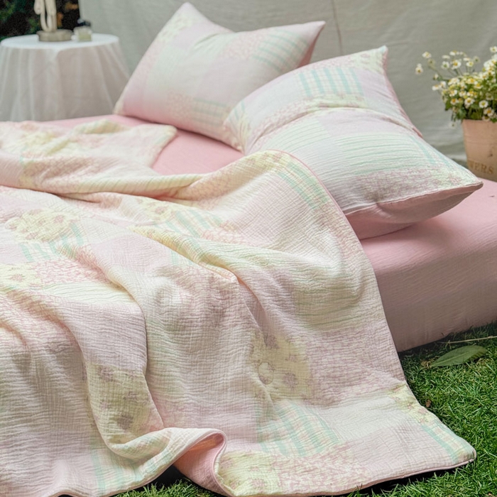 91家纺网 家纺一手货源 找家纺 木楌家居 2026年新款全棉皱皱纱夏被夏凉被空调被夏被四件套 百福-粉