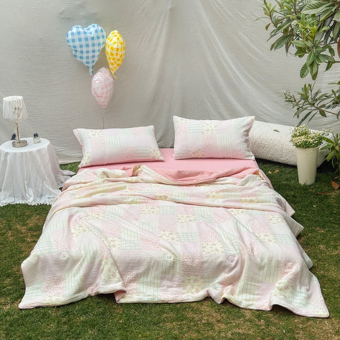 91家纺网 家纺一手货源 找家纺 木楌家居 2026年新款全棉皱皱纱夏被夏凉被空调被夏被四件套 百福-粉