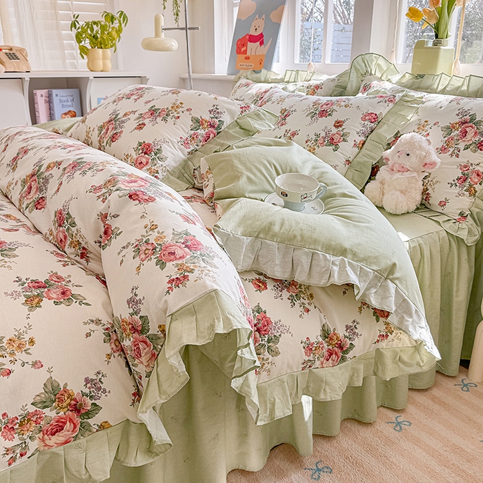 91家纺网 家纺一手货源 找家纺 缦彩 2026新款纯棉花卉公主风大花边床裙四件套 春缇玫瑰-米黄