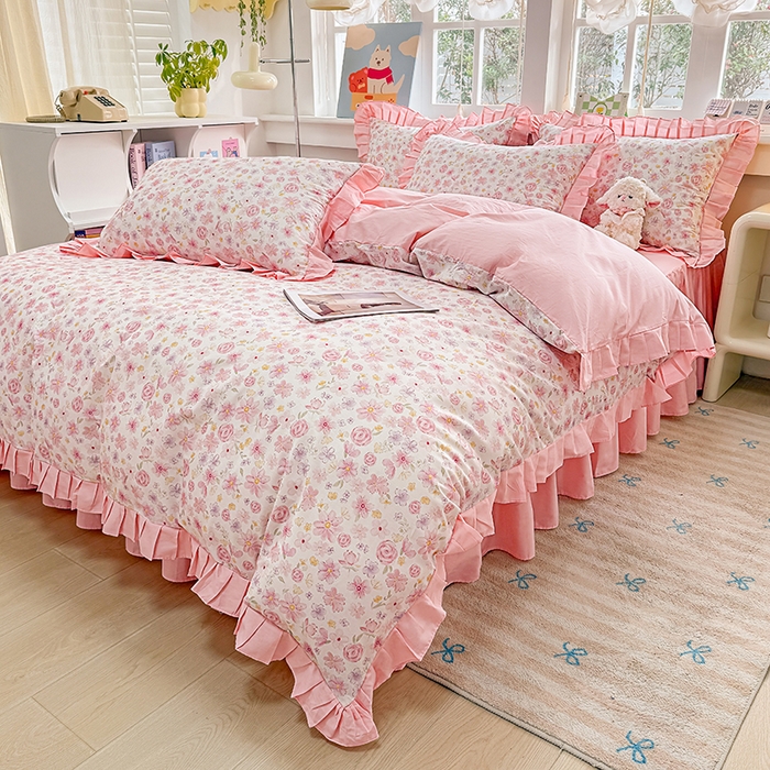 91家纺网 家纺一手货源 找家纺 缦彩 2026新款纯棉花卉公主风大花边床裙四件套 春光里