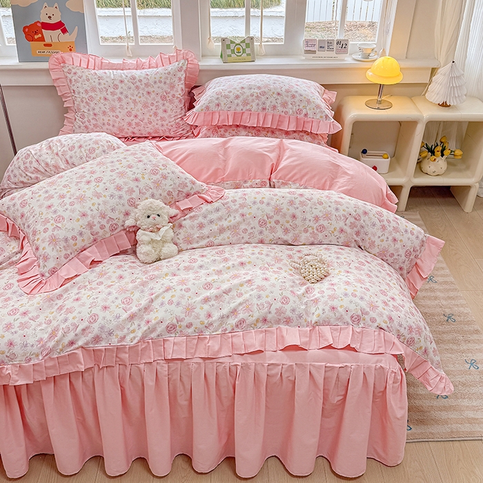 91家纺网 家纺一手货源 找家纺 缦彩 2026新款纯棉花卉公主风大花边床裙四件套 春光里