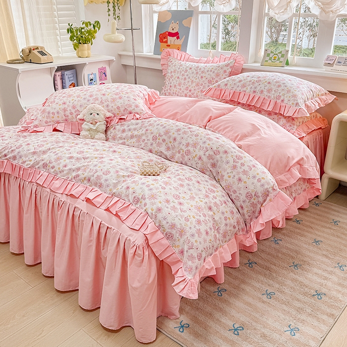 91家纺网 家纺一手货源 找家纺 缦彩 2026新款纯棉花卉公主风大花边床裙四件套 春光里