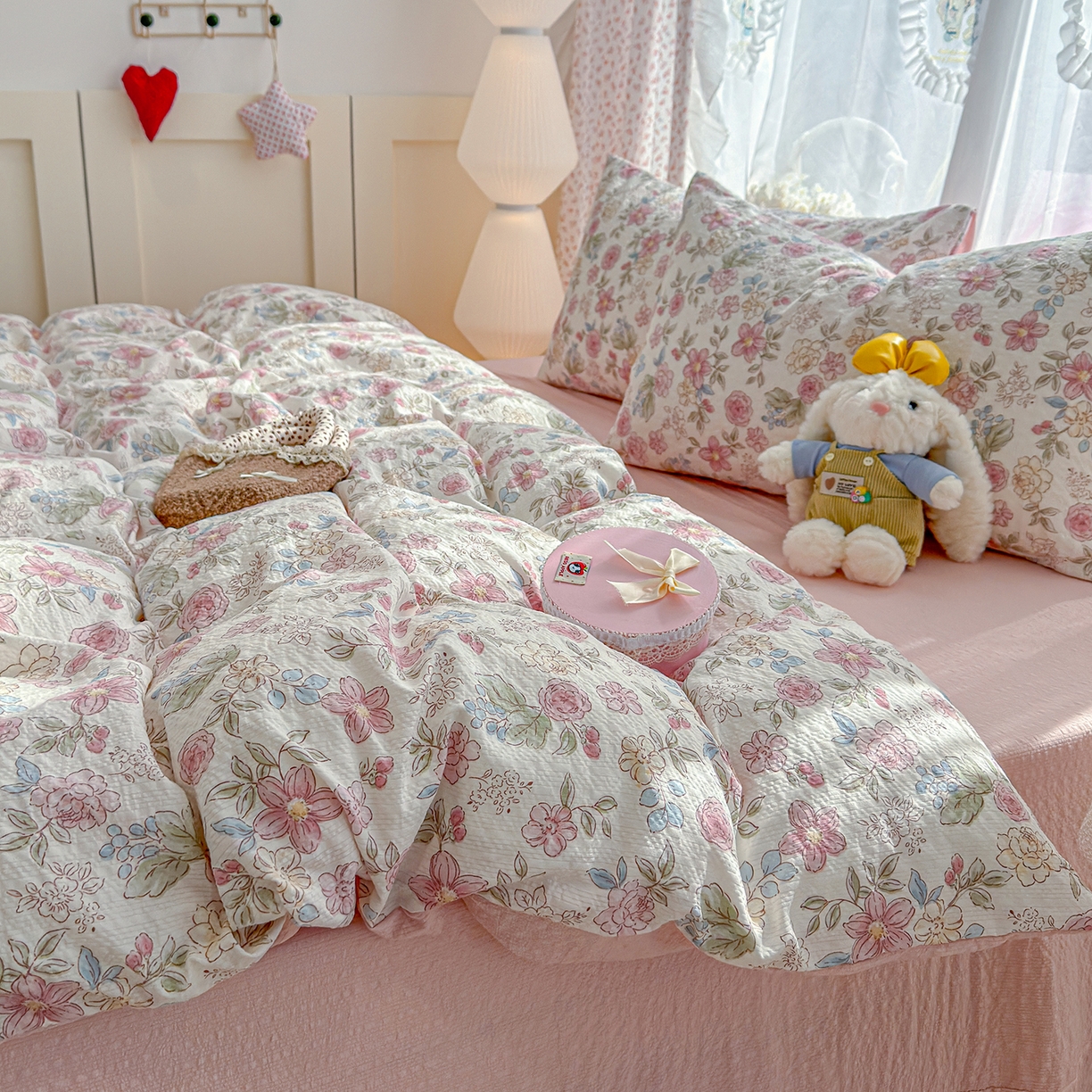 91家纺网 家纺一手货源 找家纺 竹合家纺 2026春夏新品高克重A类泡芙纱泡泡皱皱纱四件套 温莎粉