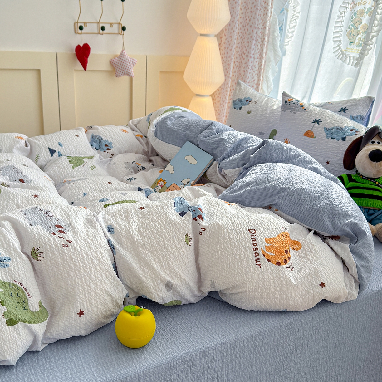 91家纺网 家纺一手货源 找家纺 竹合家纺 2026春夏新品高克重A类泡芙纱泡泡皱皱纱四件套 侏罗纪