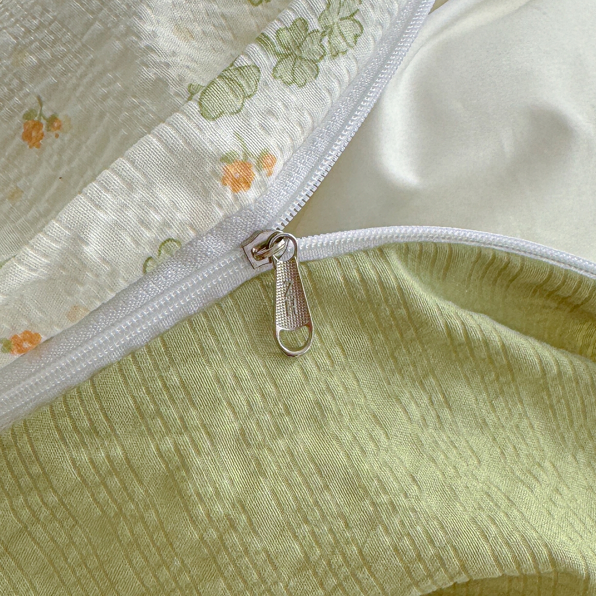 91家纺网 家纺一手货源 找家纺 竹合家纺 2026春夏新品高克重A类泡芙纱泡泡皱皱纱四件套 星星仔