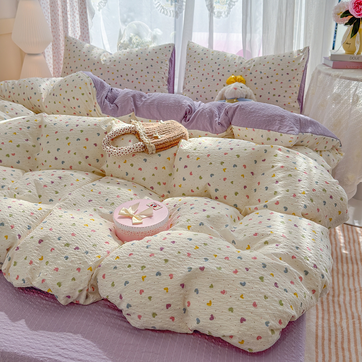 91家纺网 家纺一手货源 找家纺 竹合家纺 2026春夏新品高克重A类泡芙纱泡泡皱皱纱四件套 爱心点点