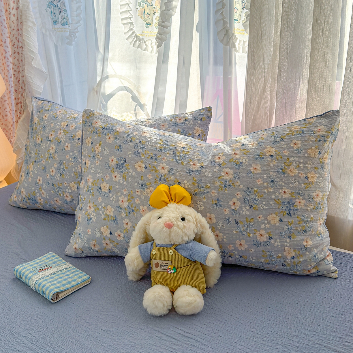 91家纺网 家纺一手货源 找家纺 竹合家纺 2026春夏新品高克重A类泡芙纱泡泡皱皱纱四件套 初见一蓝