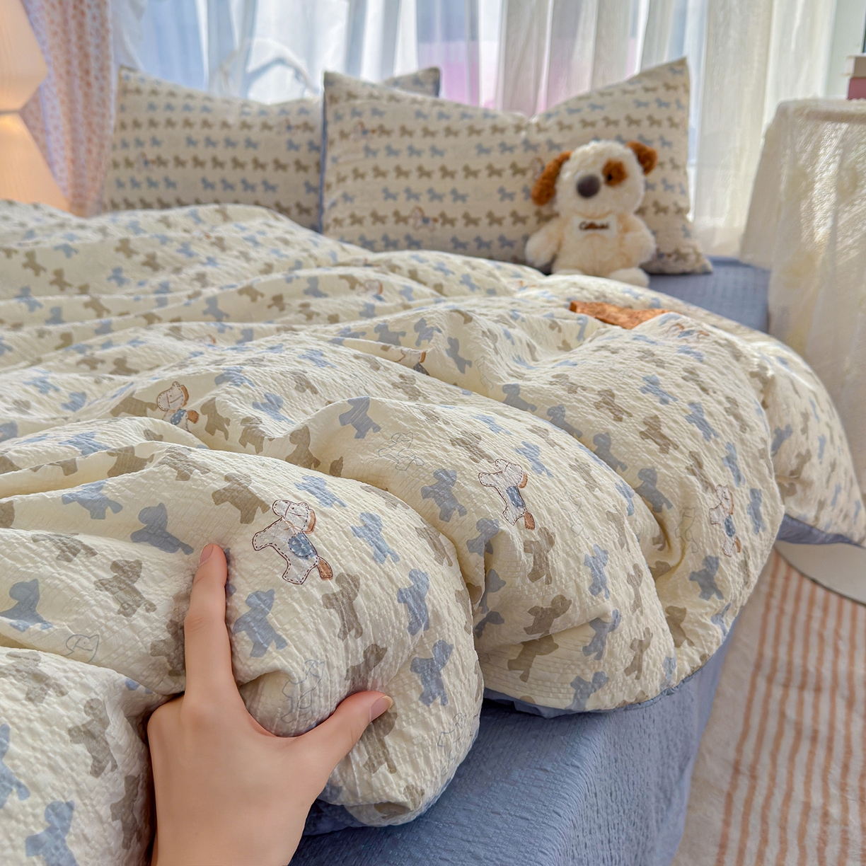 91家纺网 家纺一手货源 找家纺 竹合家纺 2026春夏新品高克重A类泡芙纱泡泡皱皱纱四件套 马到成功