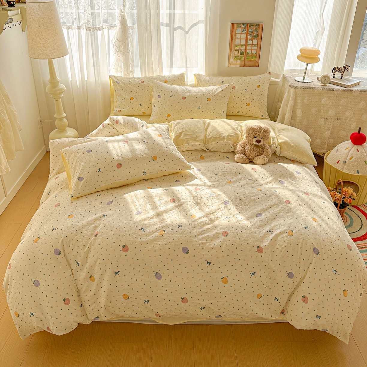 91家纺网 家纺一手货源 找家纺 赫然家纺 2026春夏新款云感皱皱纱四件套套件 草莓多多