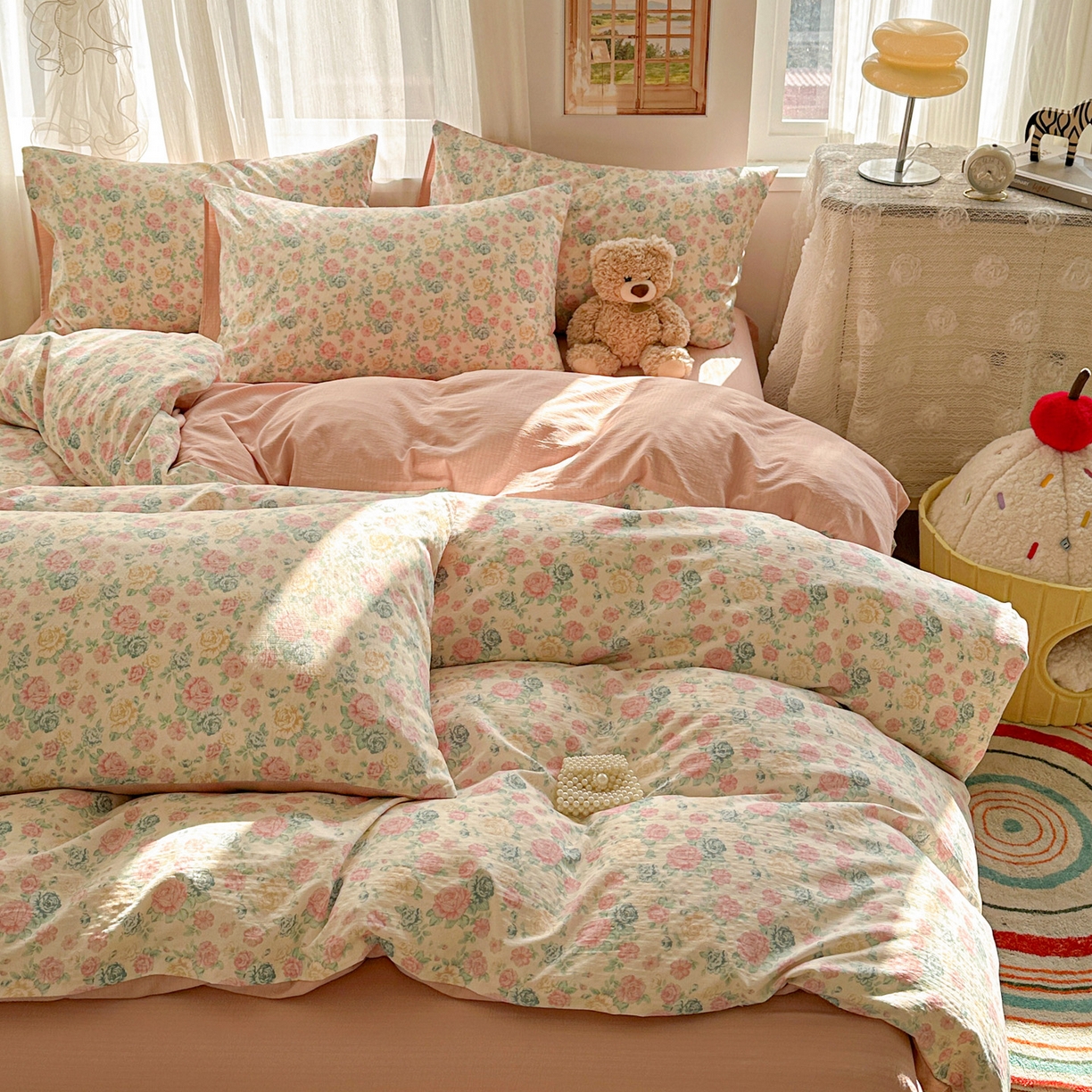 91家纺网 家纺一手货源 找家纺 赫然家纺 2026春夏新款云感皱皱纱四件套套件 陌上花开