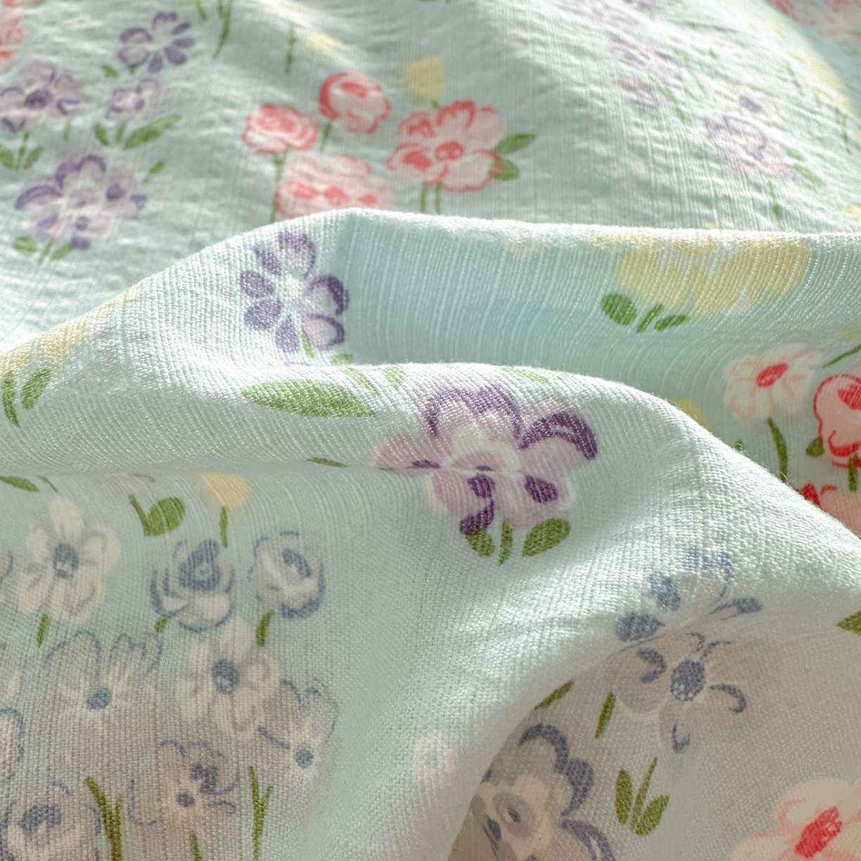 91家纺网 家纺一手货源 找家纺 赫然家纺 20226春夏新款云感皱皱纱单被套 被套单件 花开半夏