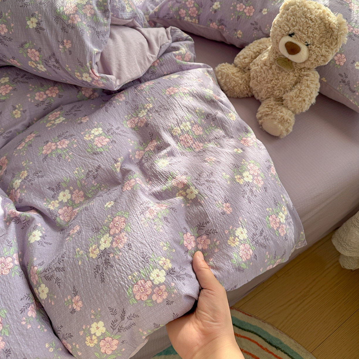 91家纺网 家纺一手货源 找家纺 赫然家纺 20226春夏新款云感皱皱纱单被套 被套单件 贝拉花园