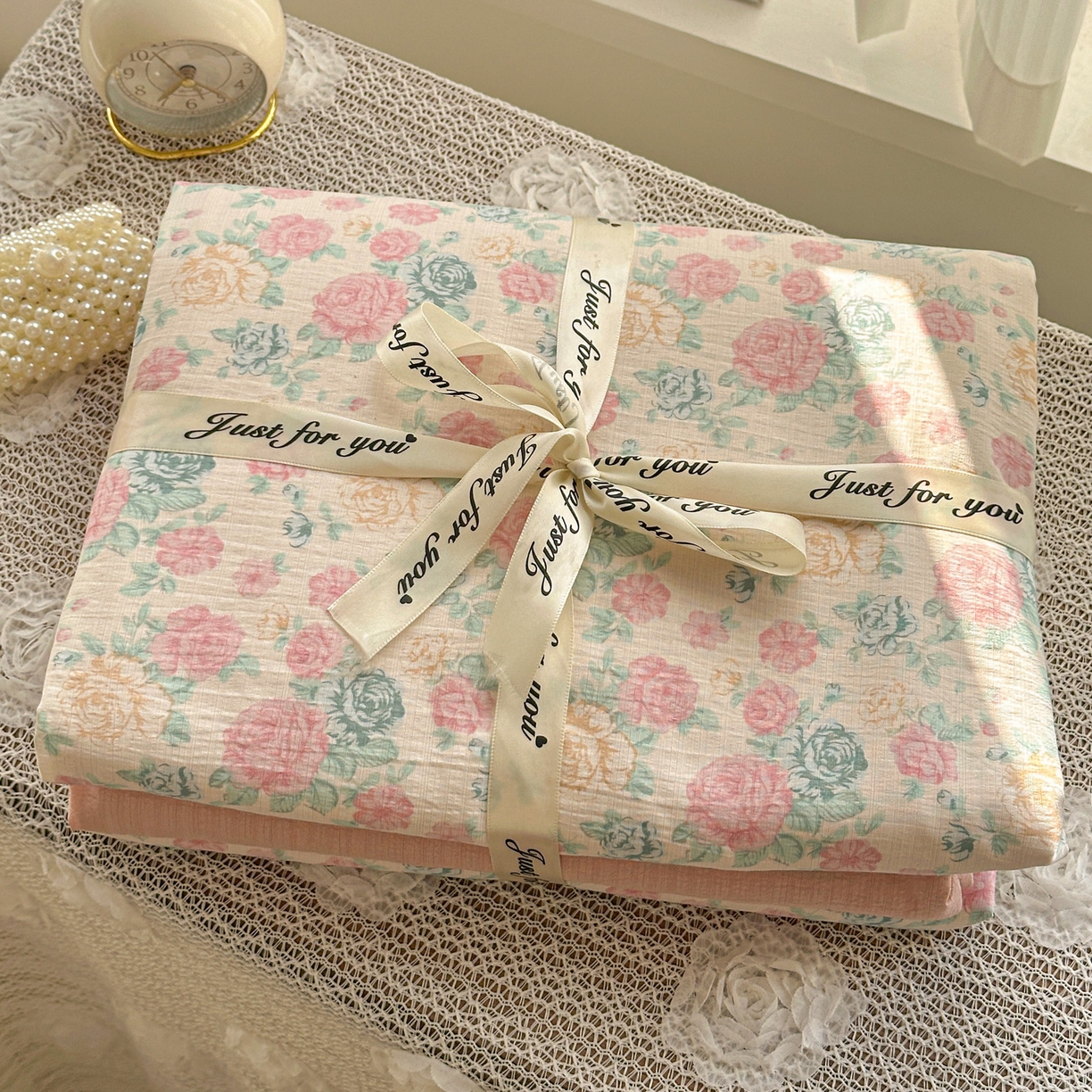 91家纺网 家纺一手货源 找家纺 赫然家纺 20226春夏新款云感皱皱纱单被套 被套单件 陌上花开