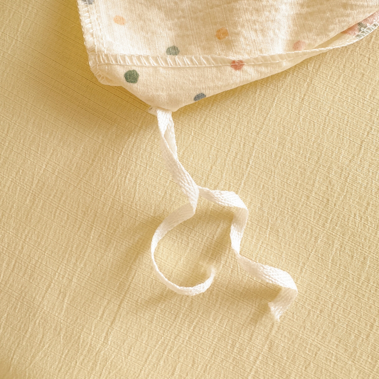 91家纺网 家纺一手货源 找家纺 赫然家纺 20226春夏新款云感皱皱纱单被套 被套单件 草莓多多