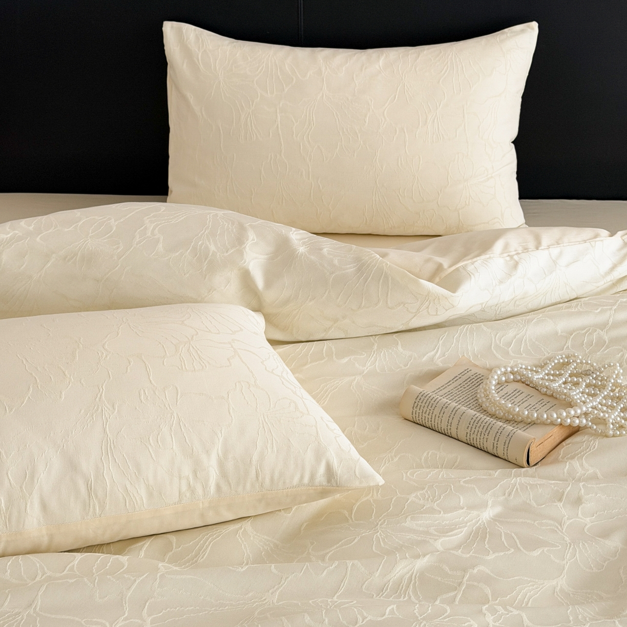 91家纺网 家纺一手货源 找家纺 优彩 2026春夏新款60支浮雕提花全棉纯棉四件套 山间雾-奶油白