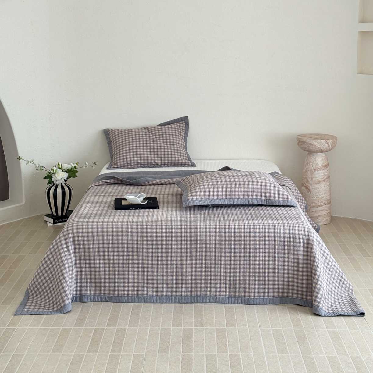 91家纺网 家纺一手货源 找家纺 床盖工厂店 2026新款新疆棉花床盖单品床盖单件三件套 浣花-灰