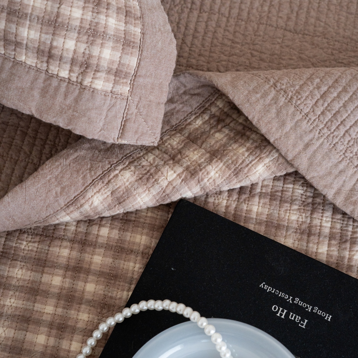 91家纺网 家纺一手货源 找家纺 床盖工厂店 2026新款新疆棉花床盖单品床盖单件三件套 浣花-咖