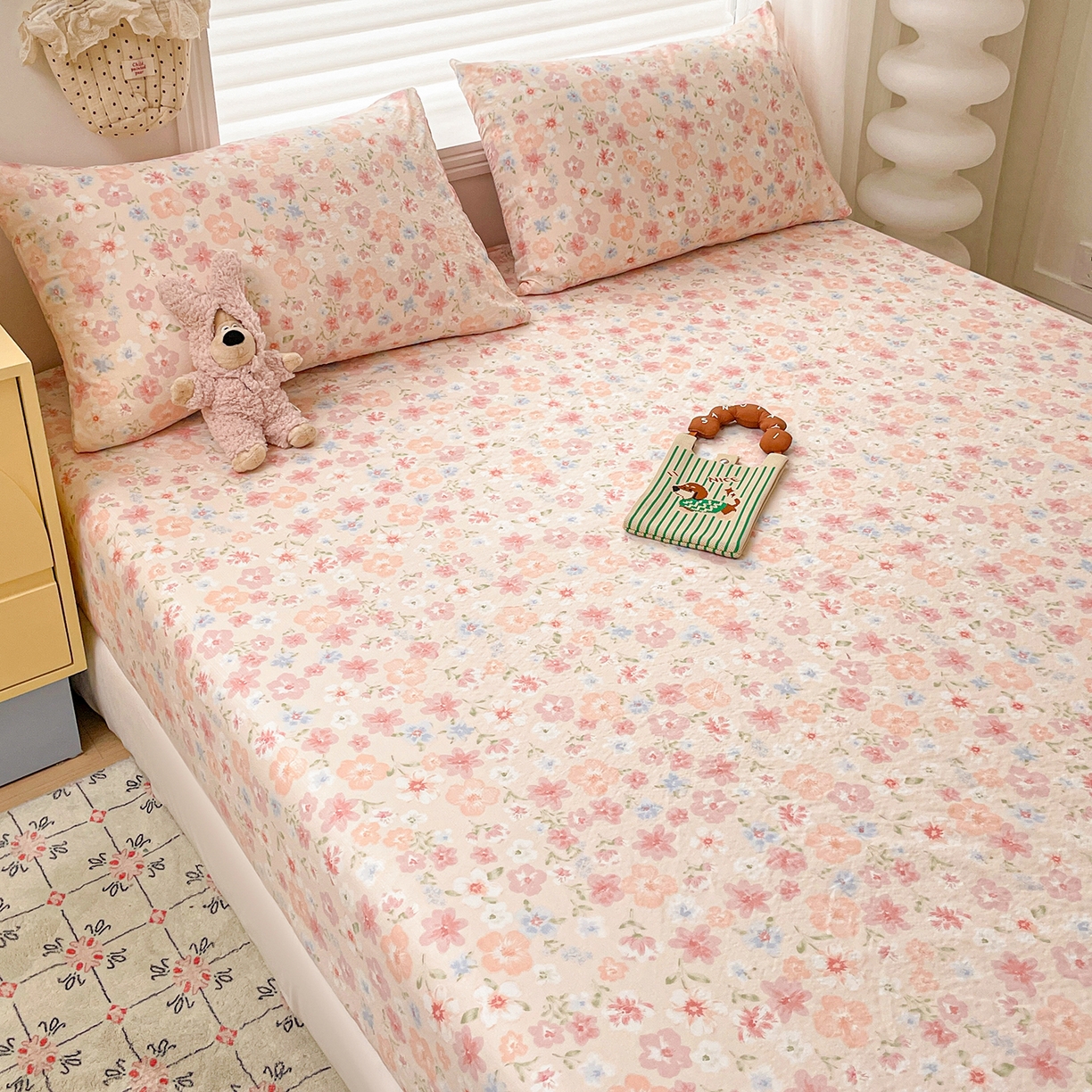 91家纺网 家纺一手货源 找家纺 立森 2026春夏新款云感皱皱纱泡芙纱床笠单枕套系列-叠拍图 白桃乌龙