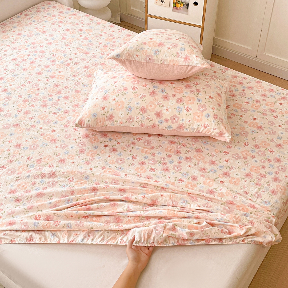 91家纺网 家纺一手货源 找家纺 立森 2026春夏新款云感皱皱纱泡芙纱床笠单枕套系列-叠拍图 白桃乌龙