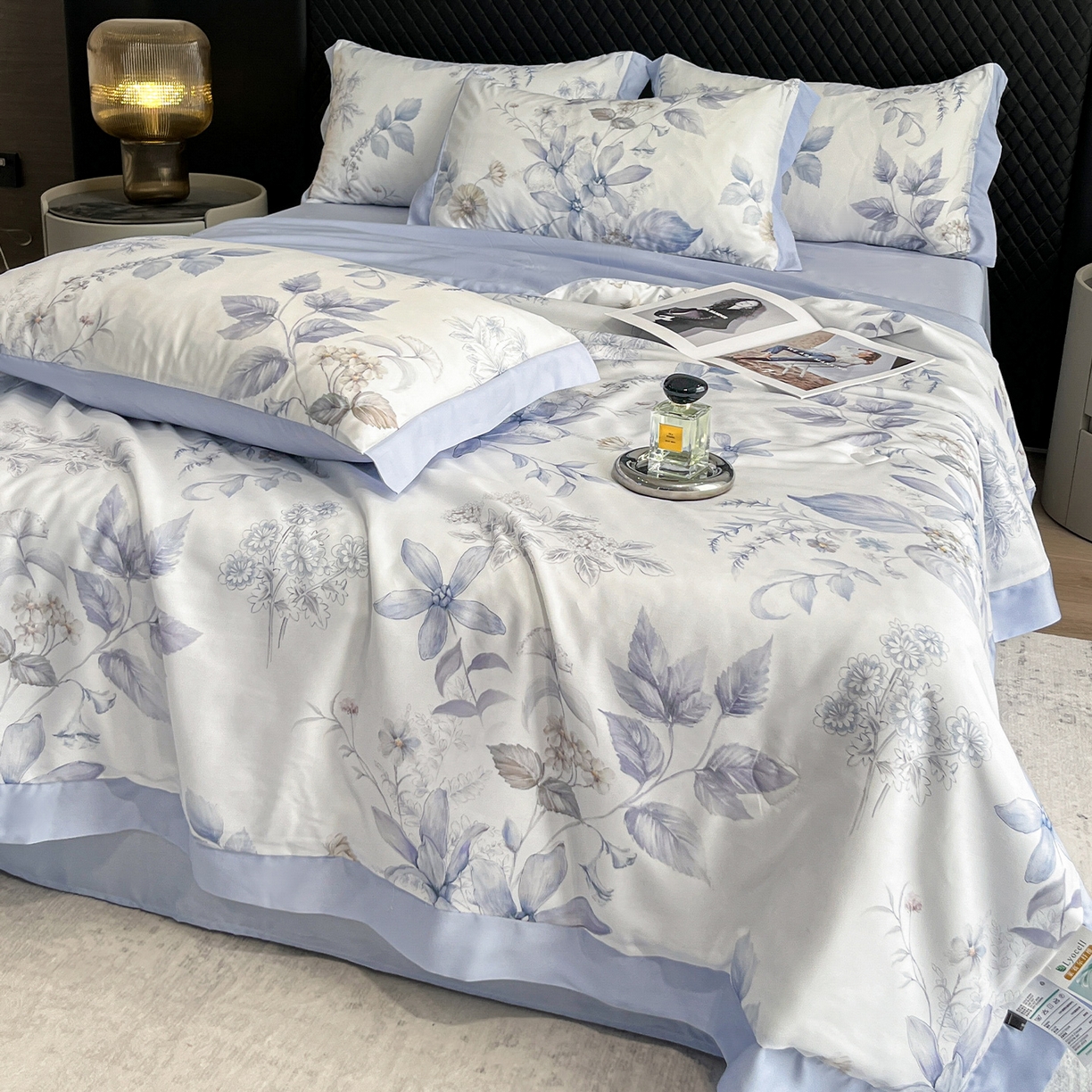 91家纺网 家纺一手货源 找家纺 迷尚家居 2026新款夏被100%莱赛尔数码印花夏被四件套50支天丝夏被 春溢然-夏被款