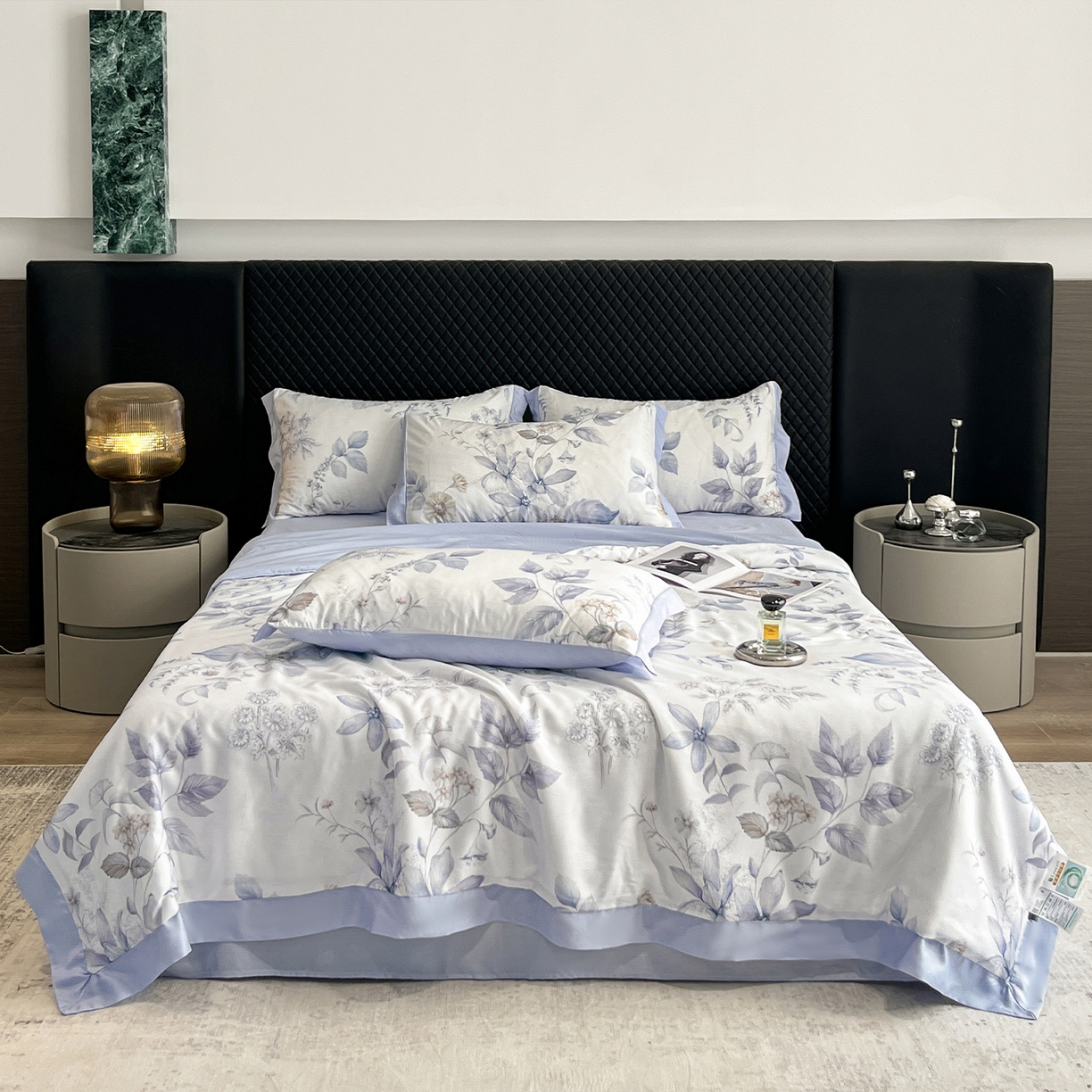 91家纺网 家纺一手货源 找家纺 迷尚家居 2026新款夏被100%莱赛尔数码印花夏被四件套50支天丝夏被 春溢然-夏被款