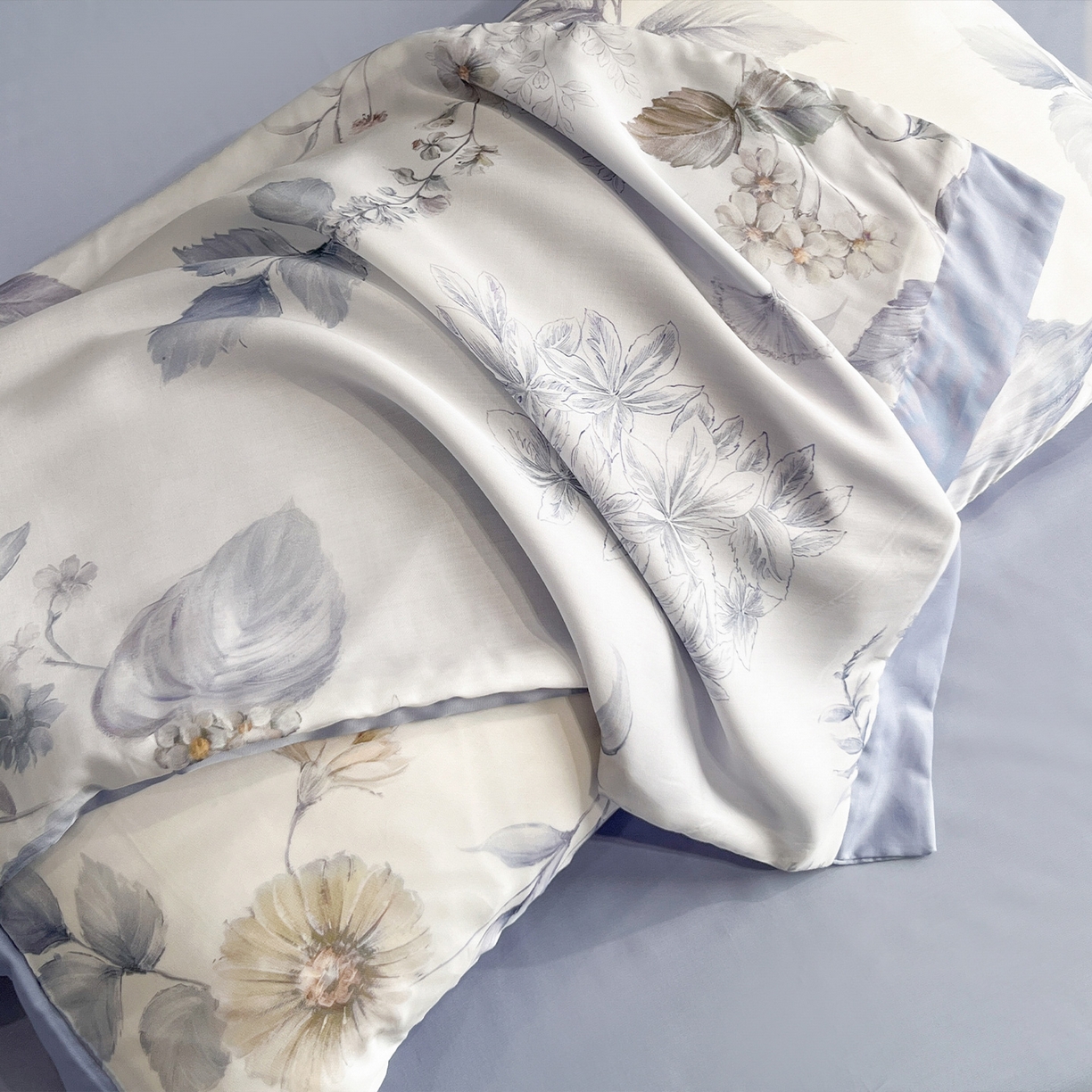 91家纺网 家纺一手货源 找家纺 迷尚家居 2026新款夏被100%莱赛尔数码印花夏被四件套50支天丝夏被 春溢然-夏被款