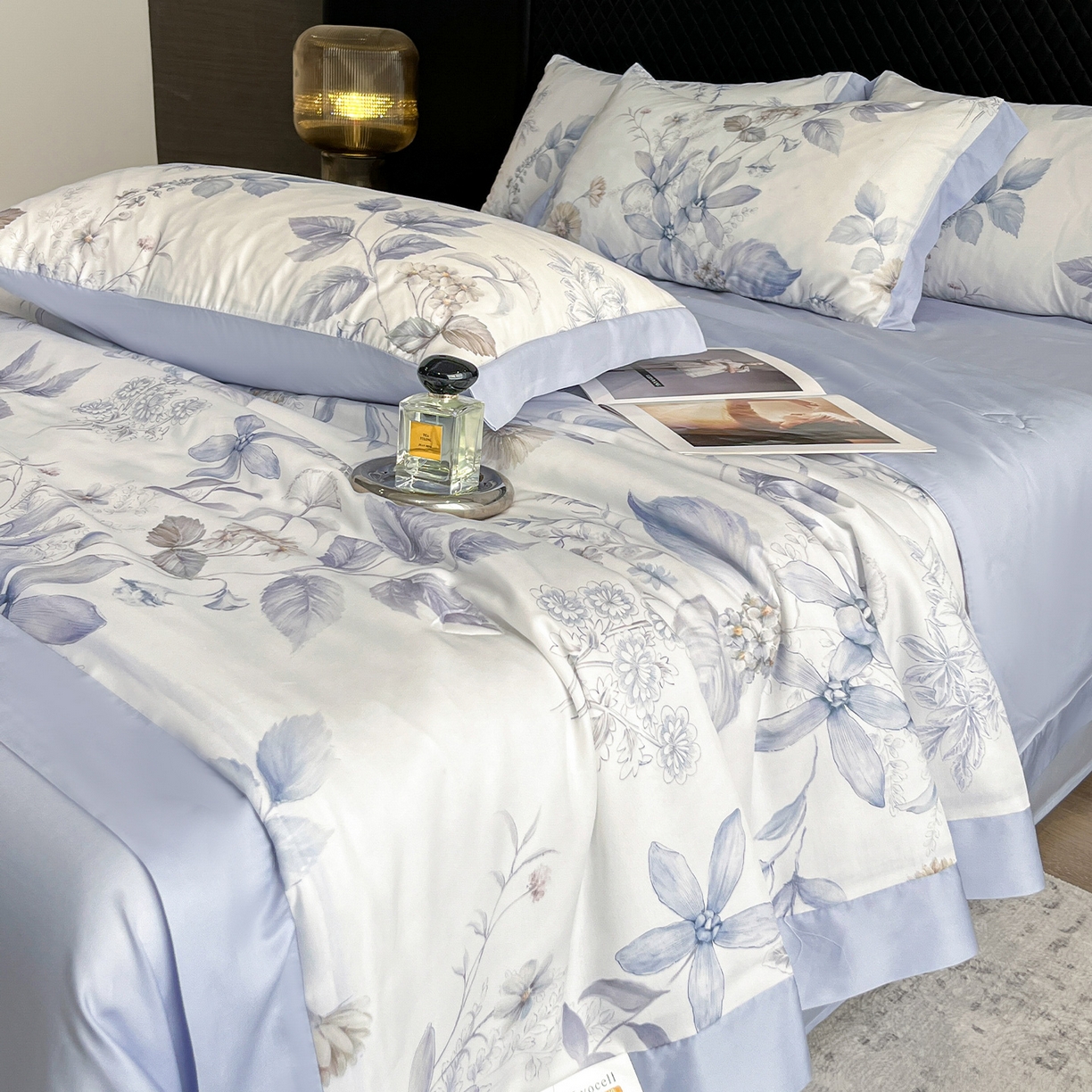 91家纺网 家纺一手货源 找家纺 迷尚家居 2026新款夏被100%莱赛尔数码印花夏被四件套50支天丝夏被 春溢然-夏被款