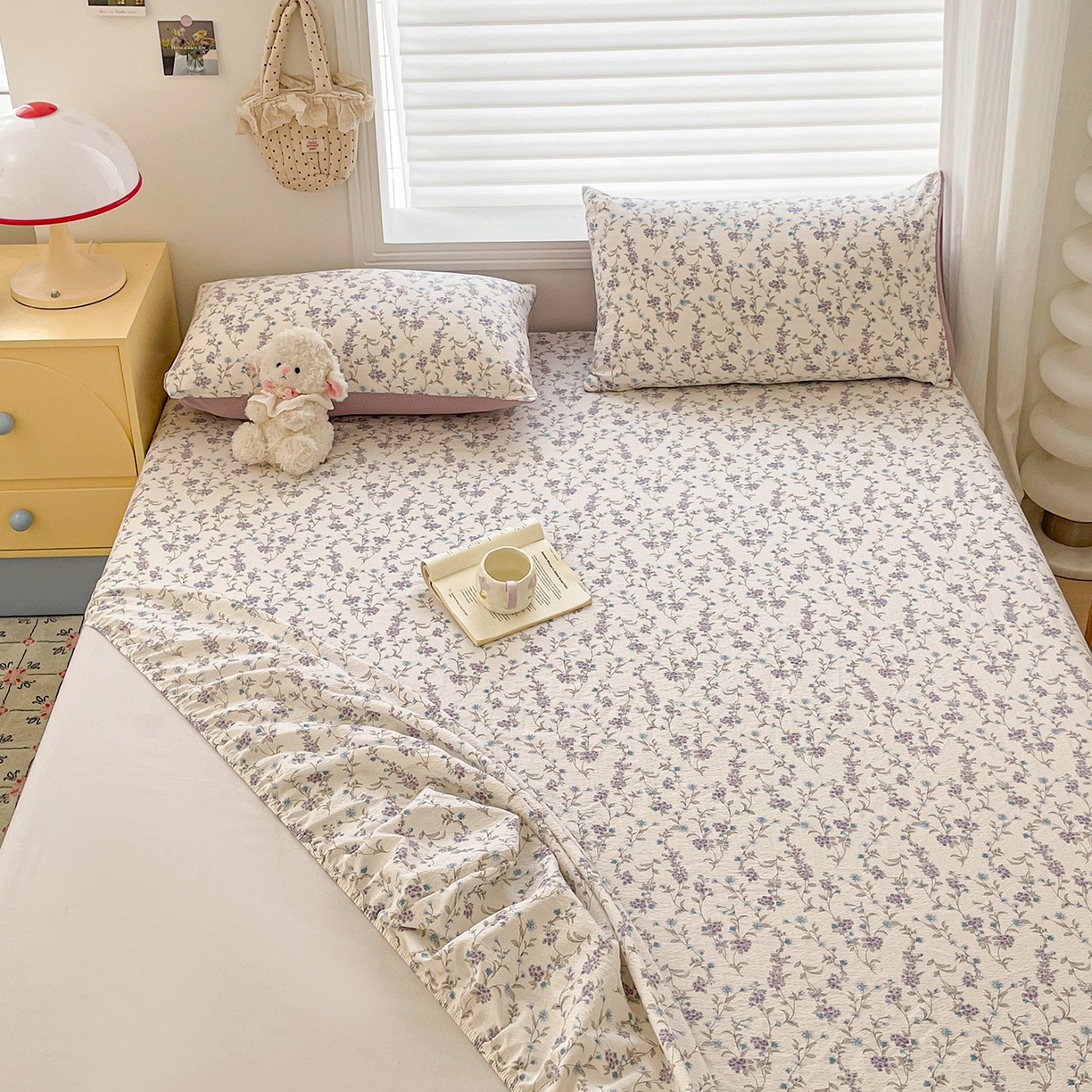 91家纺网 家纺一手货源 找家纺 立森 2026春夏新款云感皱皱纱泡芙纱床笠单枕套系列-叠拍图 春日铃兰