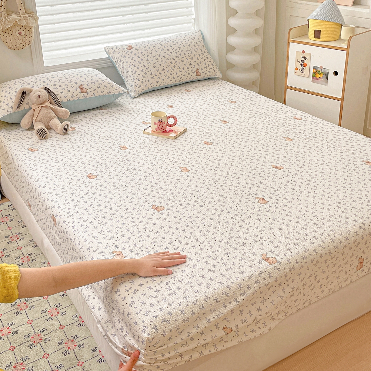 91家纺网 家纺一手货源 找家纺 立森 2026春夏新款云感皱皱纱泡芙纱床笠单枕套系列-叠拍图 丛林兔