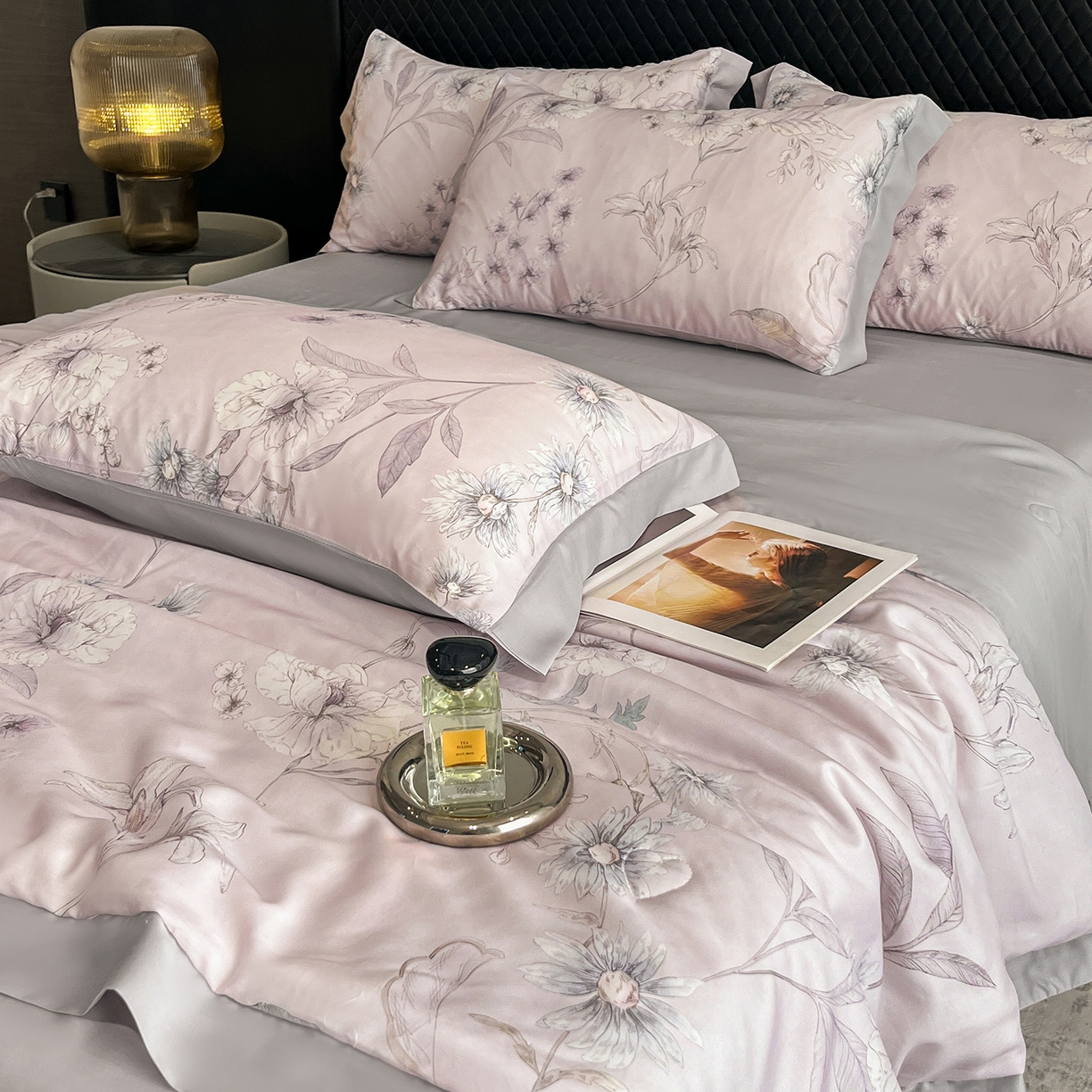 91家纺网 家纺一手货源 找家纺 迷尚家居 2026新款夏被100%莱赛尔数码印花夏被四件套50支天丝夏被 简悠集-夏被款