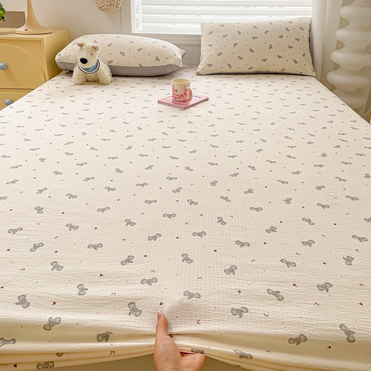 91家纺网 家纺一手货源 找家纺 立森 2026春夏新款云感皱皱纱泡芙纱床笠单枕套系列-叠拍图 萌萌小象