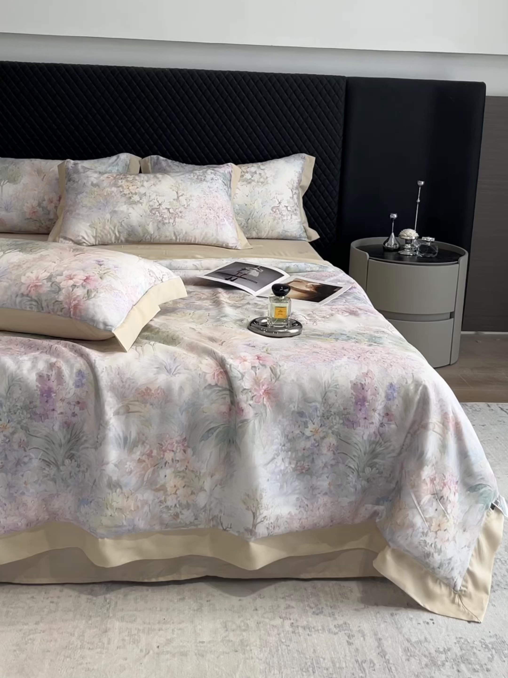 91家纺网 家纺一手货源 找家纺 迷尚家居 2026新款夏被100%莱赛尔数码印花夏被四件套50支天丝夏被 林间鹿语-夏被款