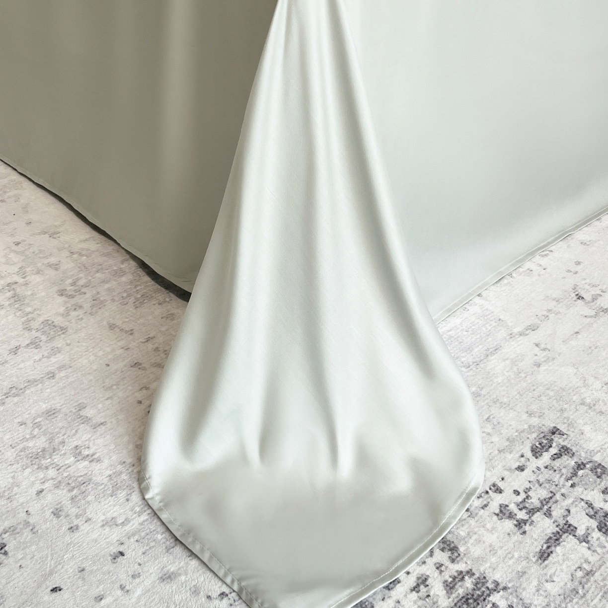 91家纺网 家纺一手货源 找家纺 迷尚家居 2026新款夏被100%莱赛尔数码印花夏被四件套50支天丝夏被 林间兔-夏被款