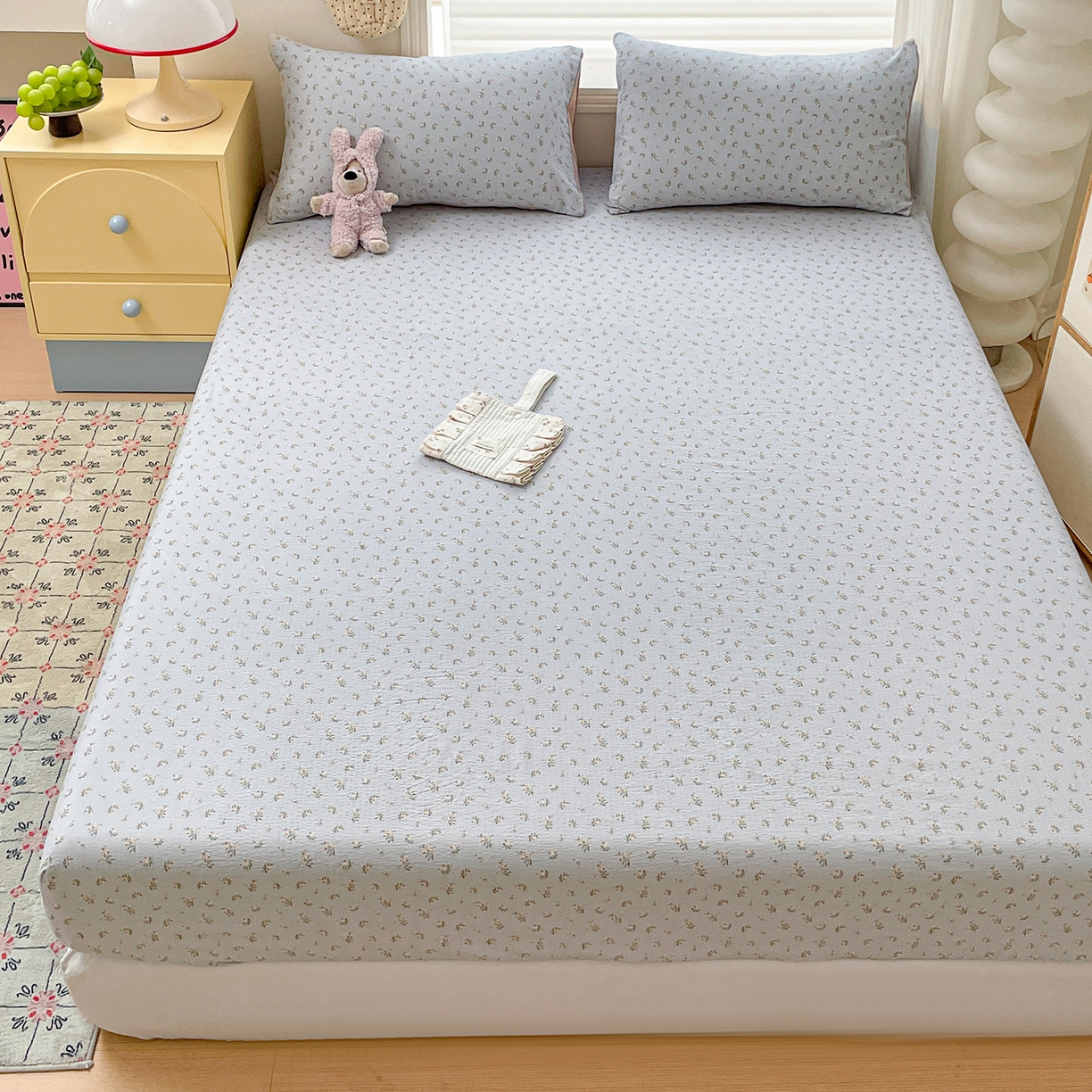 91家纺网 家纺一手货源 找家纺 立森 2026春夏新款云感皱皱纱泡芙纱床笠单枕套系列-叠拍图 森澜