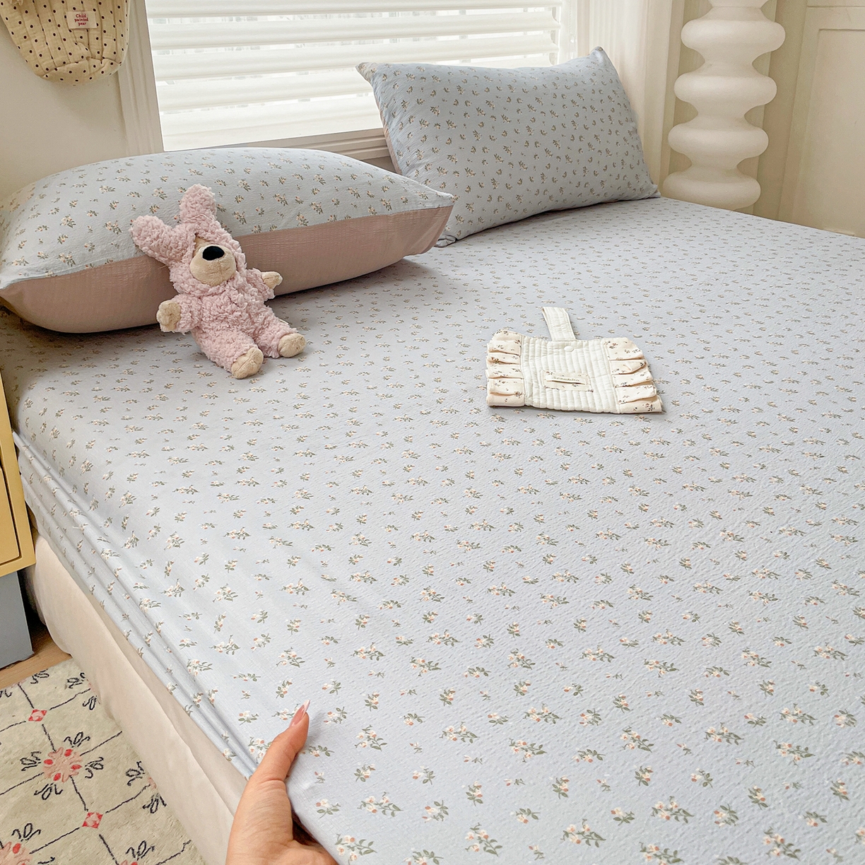 91家纺网 家纺一手货源 找家纺 立森 2026春夏新款云感皱皱纱泡芙纱床笠单枕套系列-叠拍图 森澜