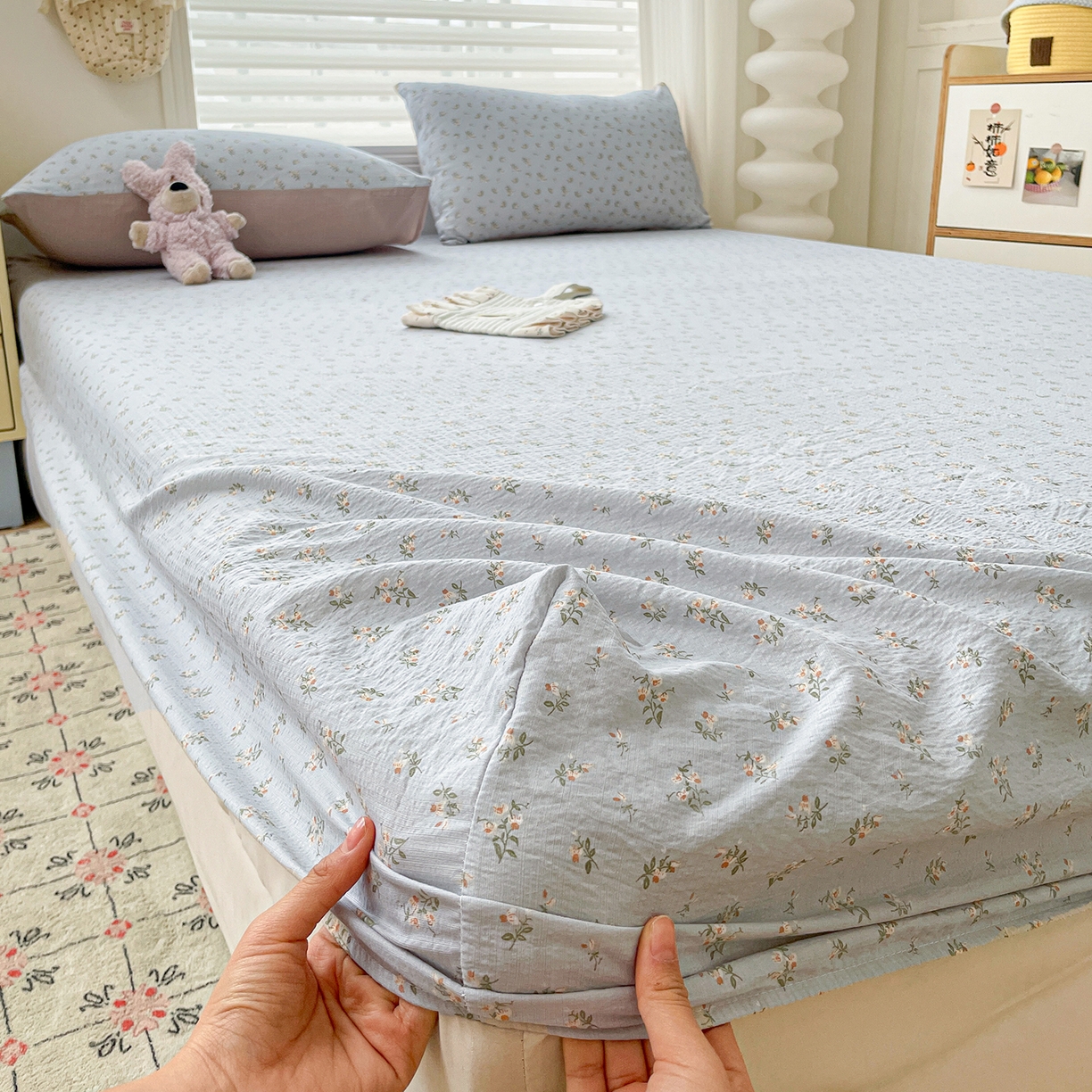 91家纺网 家纺一手货源 找家纺 立森 2026春夏新款云感皱皱纱泡芙纱床笠单枕套系列-叠拍图 森澜