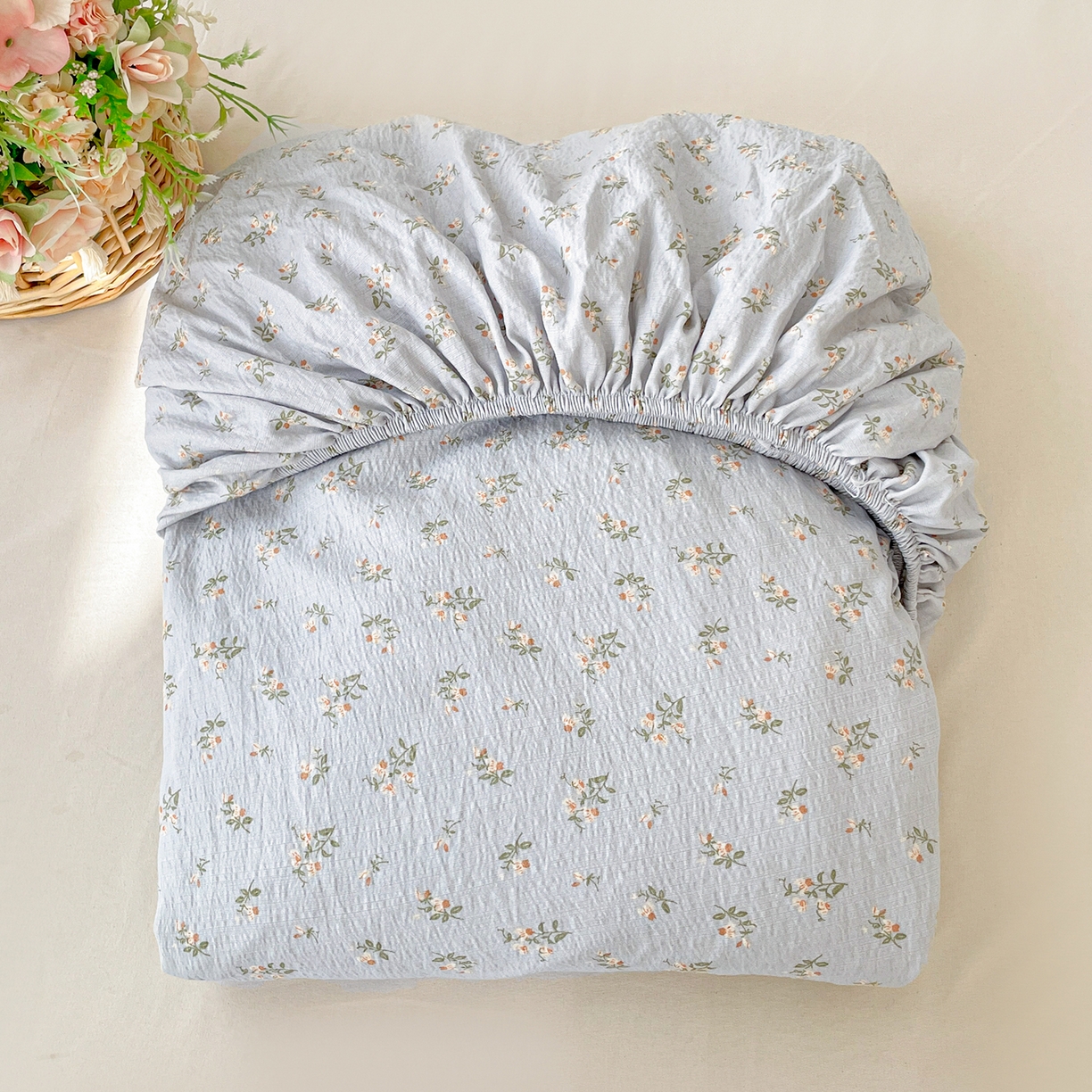 91家纺网 家纺一手货源 找家纺 立森 2026春夏新款云感皱皱纱泡芙纱床笠单枕套系列-叠拍图 森澜