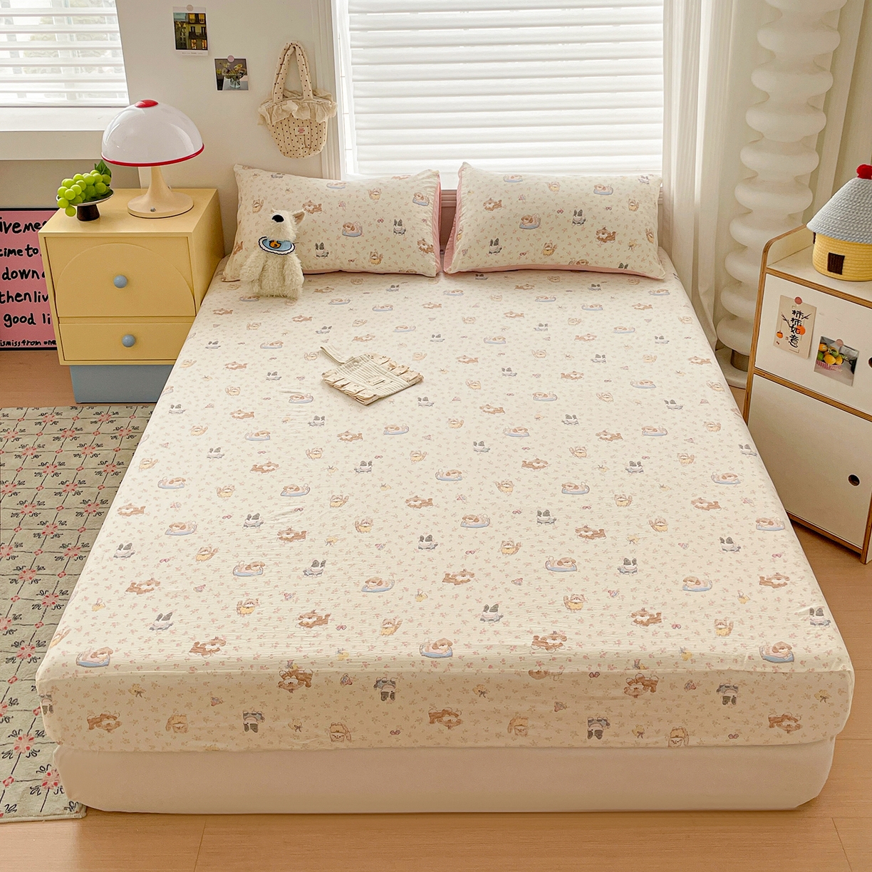 91家纺网 家纺一手货源 找家纺 立森 2026春夏新款云感皱皱纱泡芙纱床笠单枕套系列-叠拍图 碎花萌宠