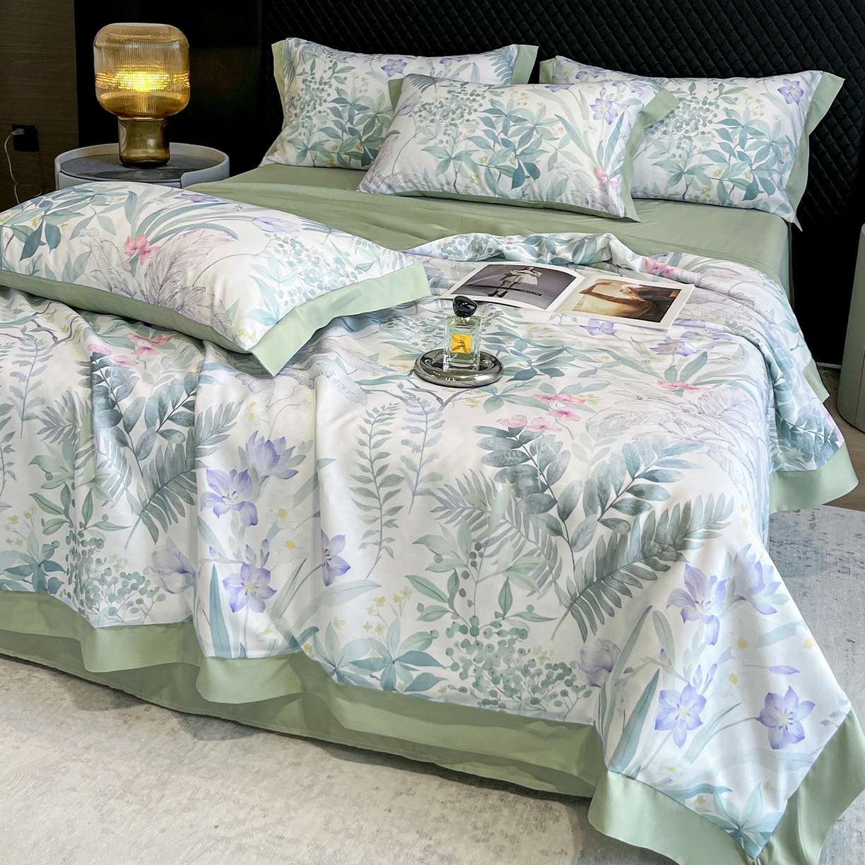 91家纺网 家纺一手货源 找家纺 迷尚家居 2026新款夏被100%莱赛尔数码印花夏被四件套50支天丝夏被 蔓行-夏被款