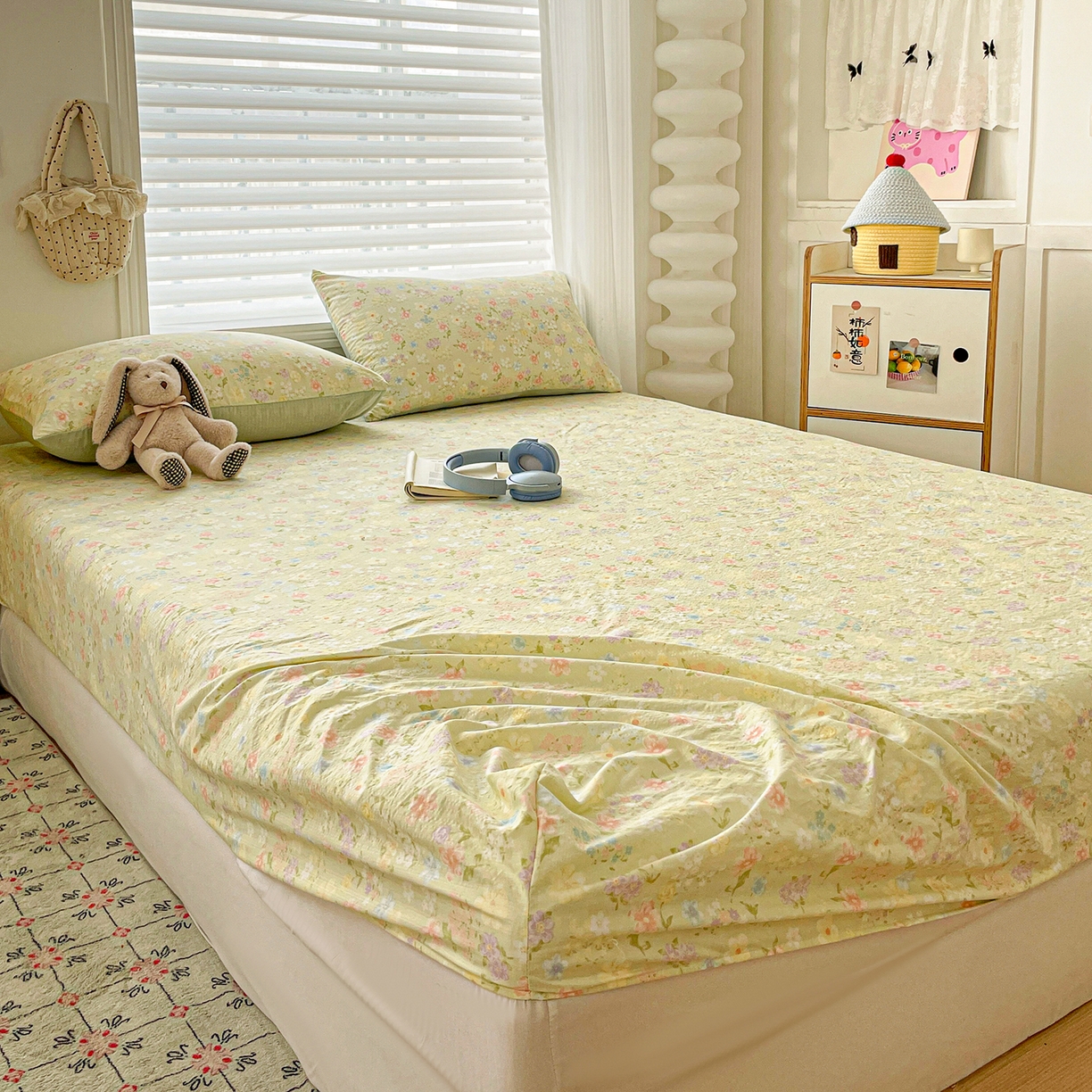 91家纺网 家纺一手货源 找家纺 立森 2026春夏新款云感皱皱纱泡芙纱床笠单枕套系列-叠拍图 夏日木槿