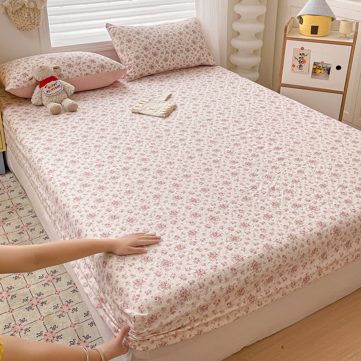 91家纺网 家纺一手货源 找家纺 立森 2026春夏新款云感皱皱纱泡芙纱床笠单枕套系列-叠拍图 栀夏