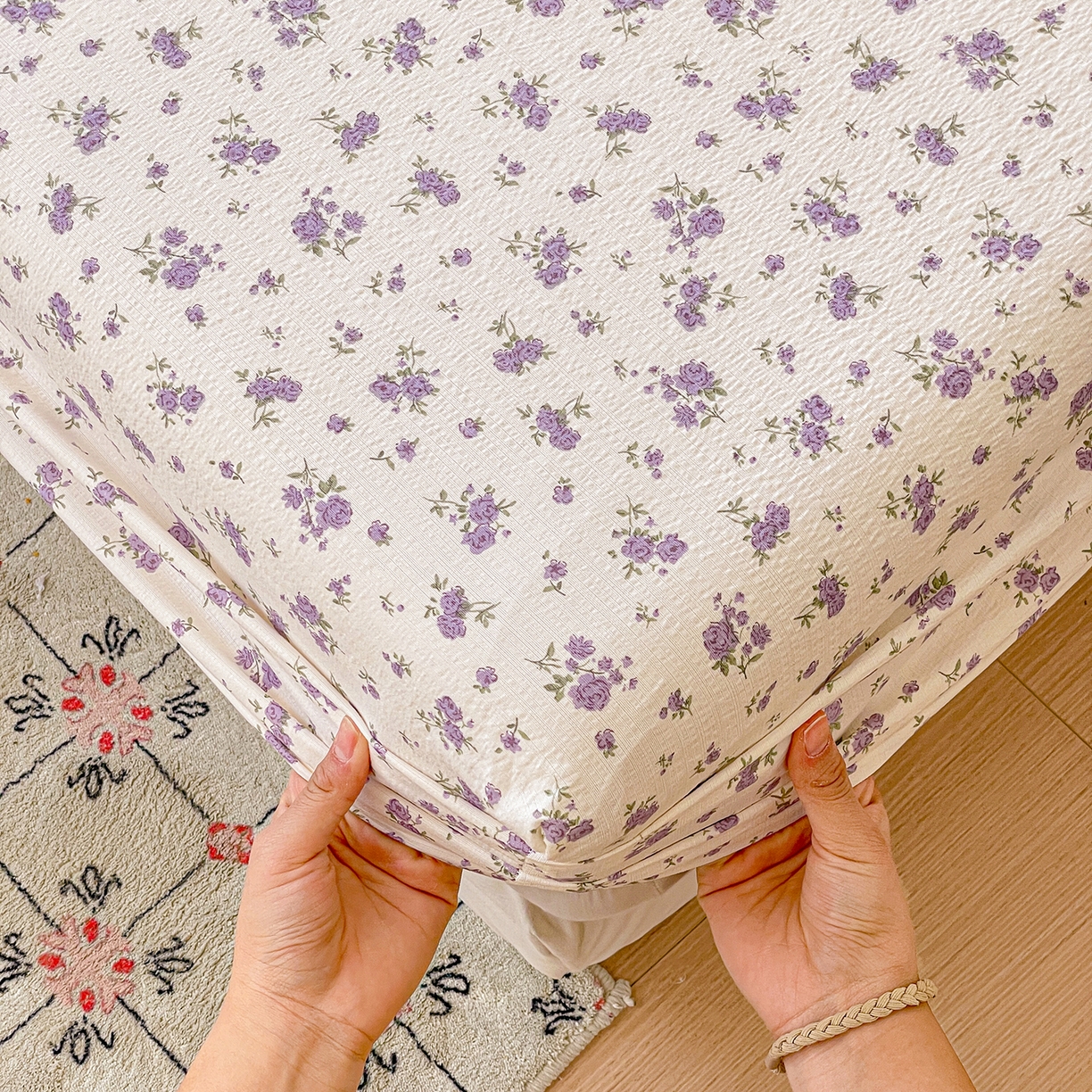 91家纺网 家纺一手货源 找家纺 立森 2026春夏新款云感皱皱纱泡芙纱床笠单枕套系列-叠拍图 紫色风信