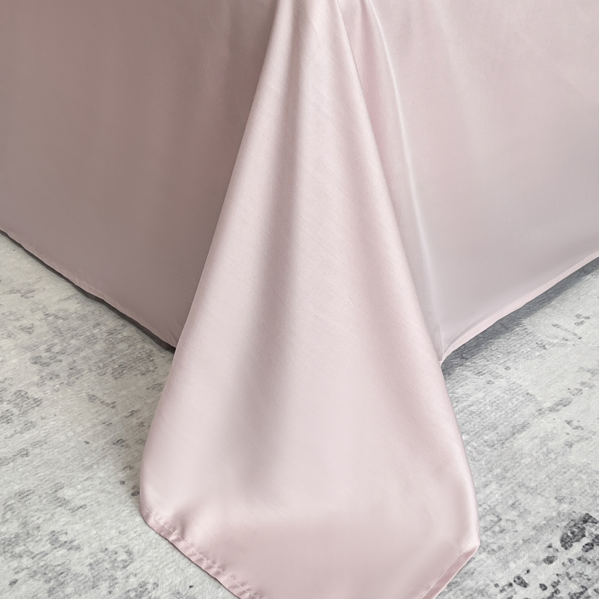 91家纺网 家纺一手货源 找家纺 迷尚家居 2026新款夏被100%莱赛尔数码印花夏被四件套50支天丝夏被 慕枝-夏被款