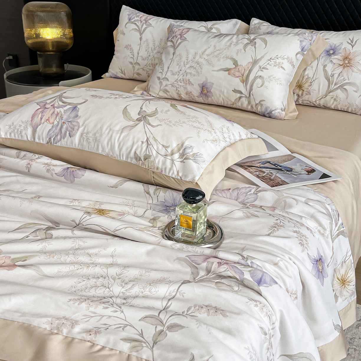 91家纺网 家纺一手货源 找家纺 迷尚家居 2026新款夏被100%莱赛尔数码印花夏被四件套50支天丝夏被 愈沐调-夏被款