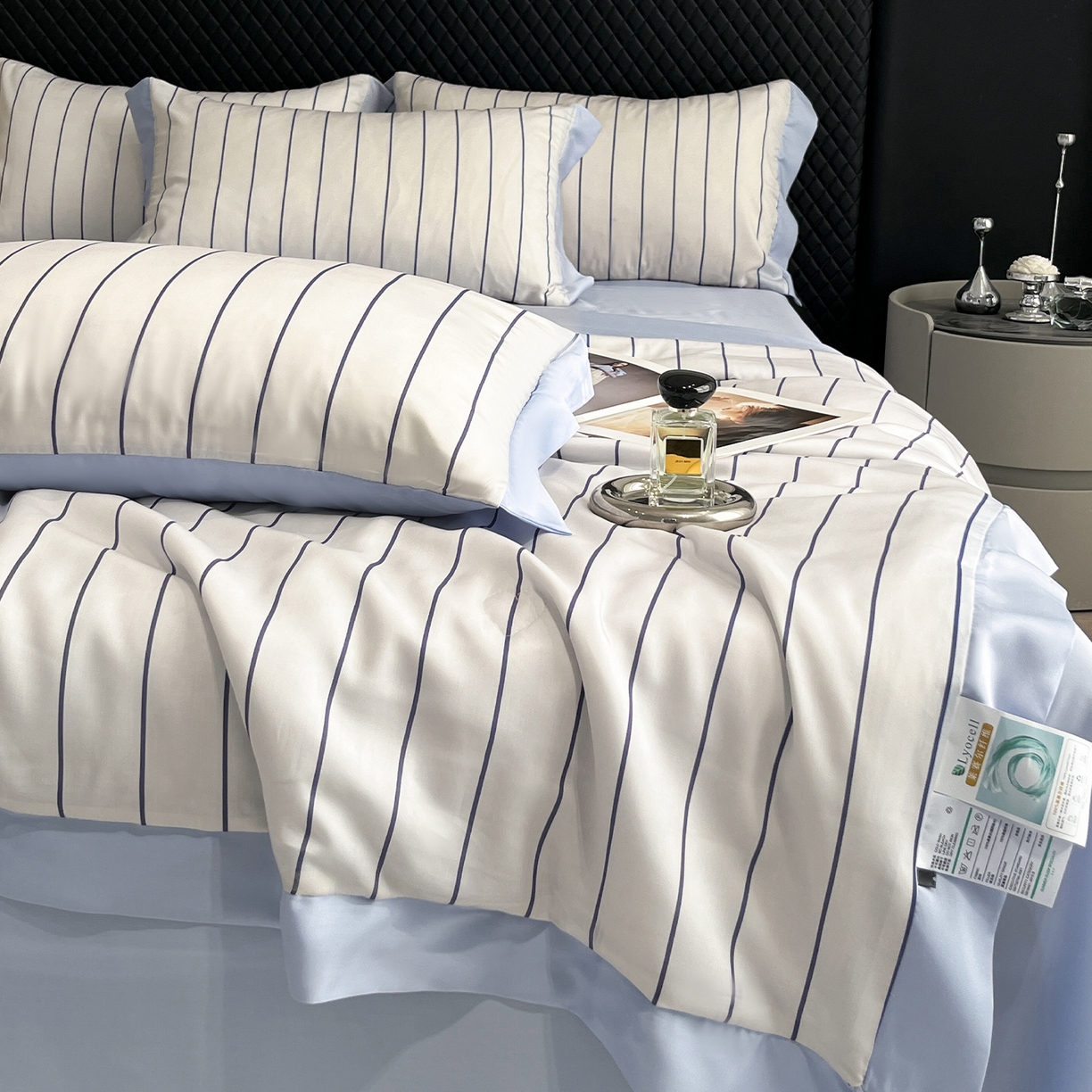 91家纺网 家纺一手货源 找家纺 迷尚家居 2026新款夏被100%莱赛尔数码印花夏被四件套50支天丝夏被 自在蓝-夏被款